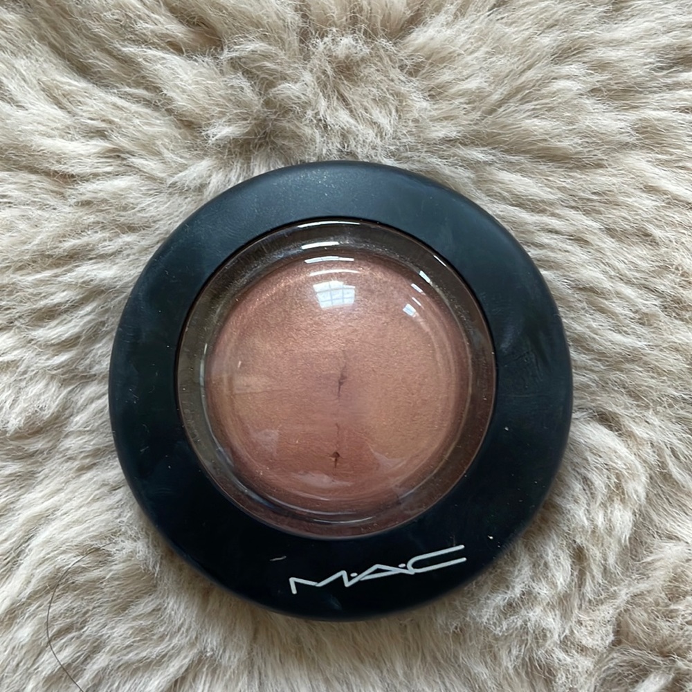 M·A·C Mineralize Blush (Warm soul)